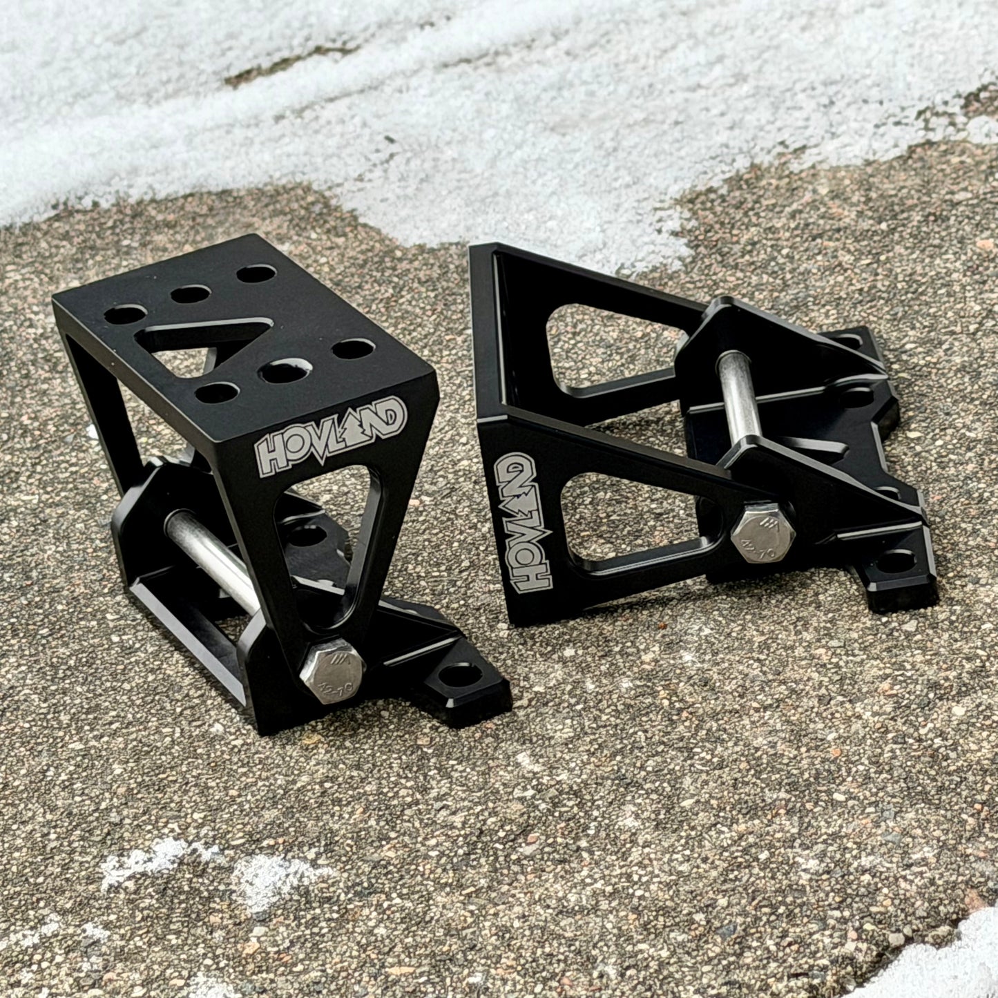 Hovland Snowskates - Diamond Trucks & Hardware
